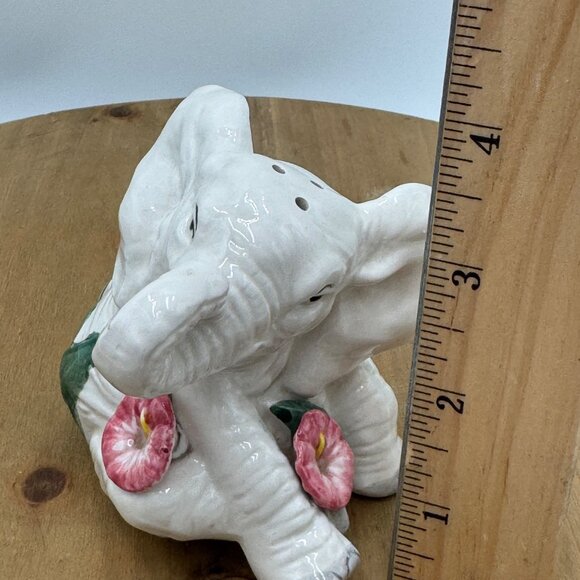 Scarce Fitz and Floyd White Elephant salt shaker from the Rainforest Collection - Picture 6 of 8